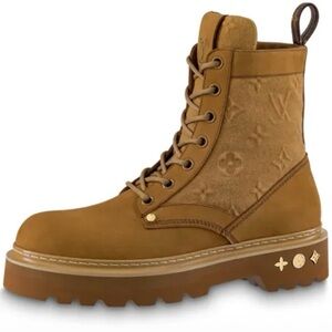 Louis Vuitton Ranger Boots with monogram